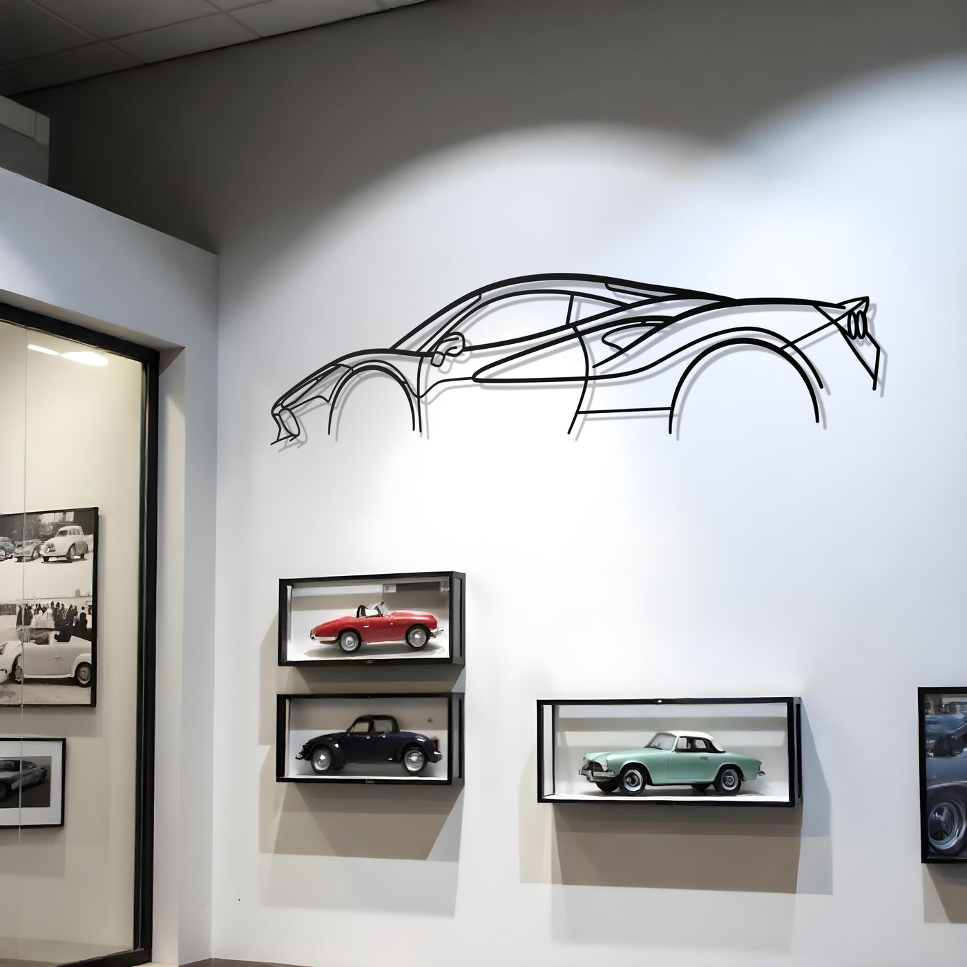 Ferrari F8-Classic Metal Silhouette